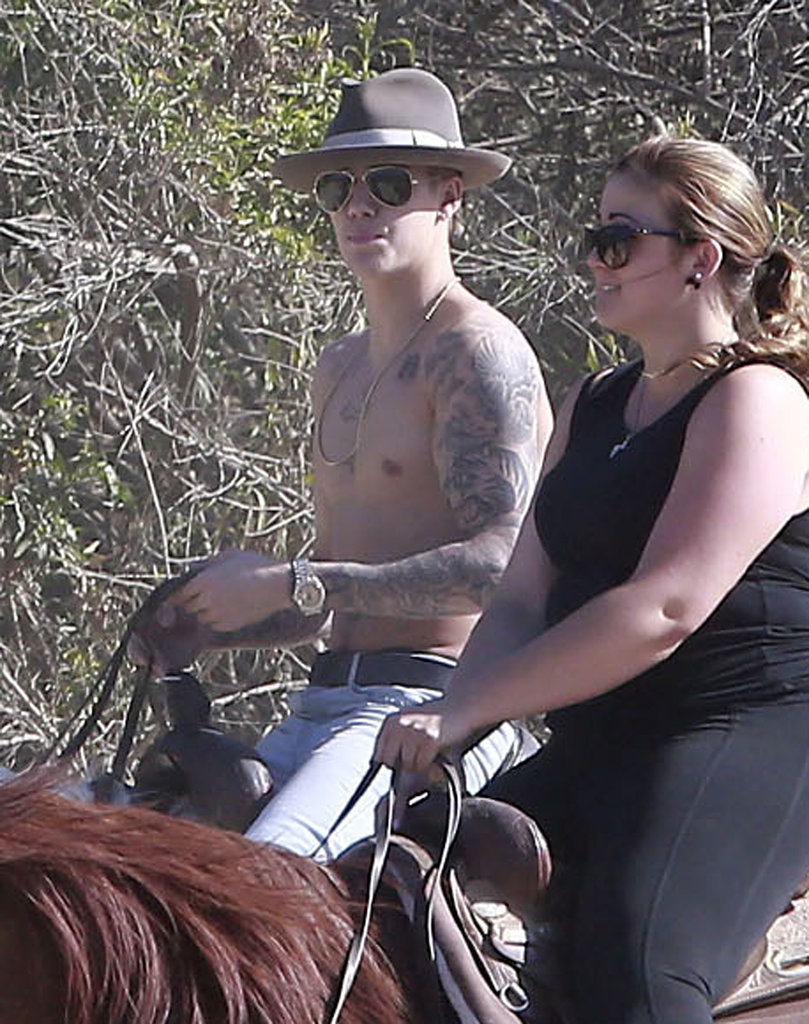 Justin Bieber Goes For a Shirtless Horseback Ride Justin Bieber Goes For a Shirtless Horseback Ride