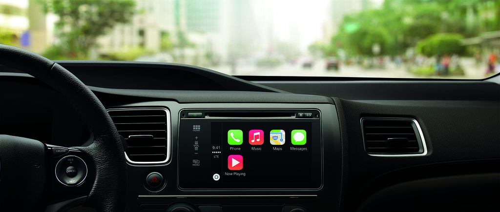 iPhone in the Car: Get Up Close With Apple CarPlay iPhone in the Car: Get Up Close With Apple CarPlay