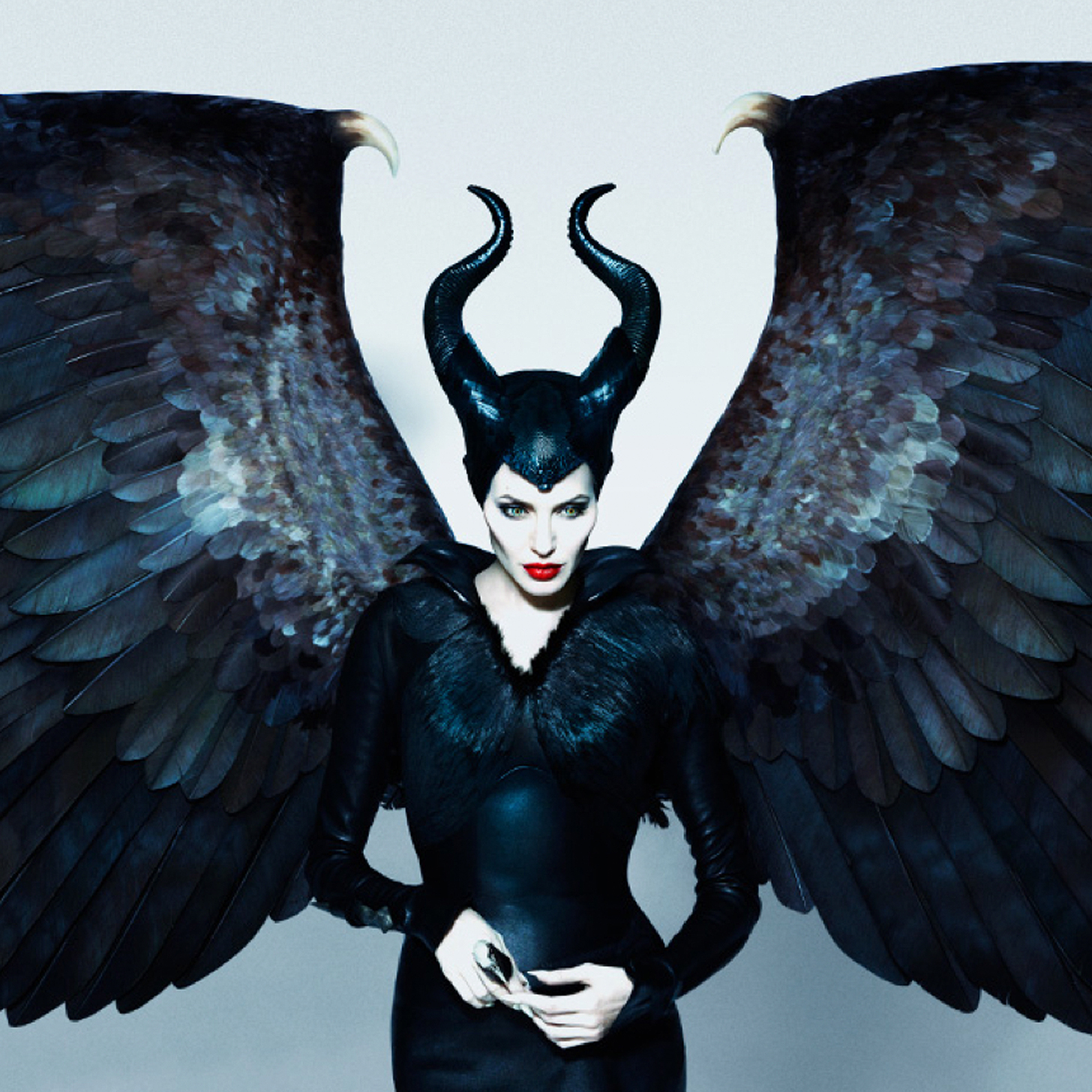 Maleficent Review: Does Angelina Make Magic?