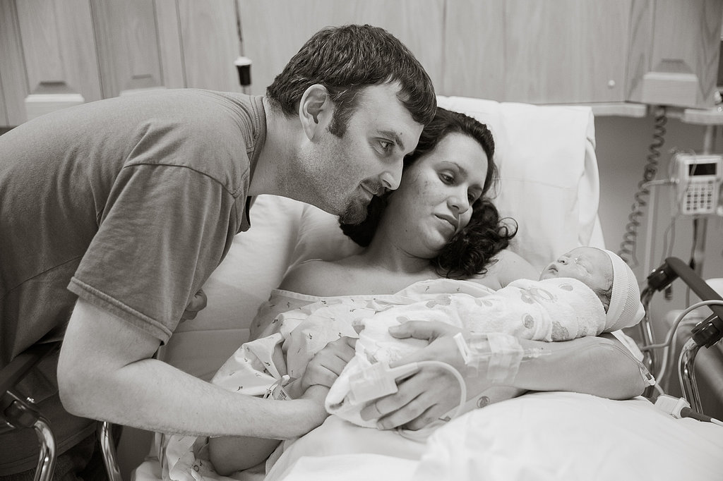 Take a Photographic Journey Through One Woman's C-Section Birth Take a Photographic Journey Through One Woman's C-Section Birth