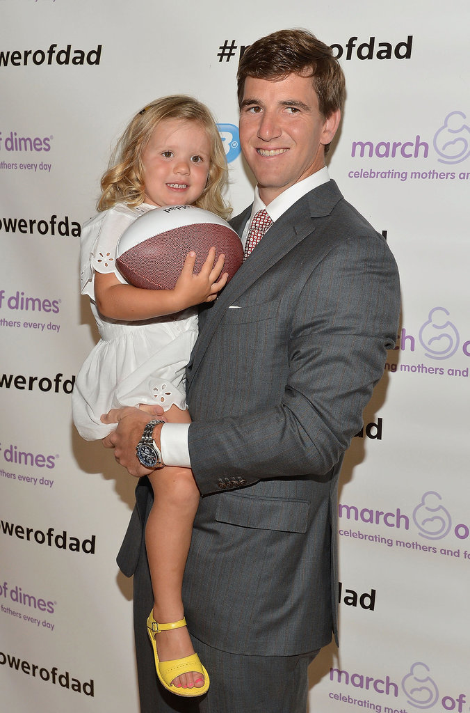 New York Giant Eli Manning Passes Along a Few Words For Parents of Future Athletes New York Giant Eli Manning Passes Along a Few Words For Parents of Future Athletes