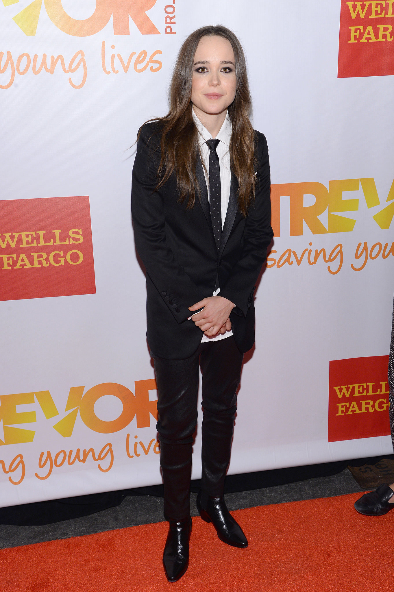 Ellen Page wore a sleek black suit. | Neil Patrick Harris and Ellen