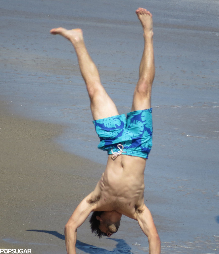 Taylor-Lautner-Shirtless-Set-LA.jpg