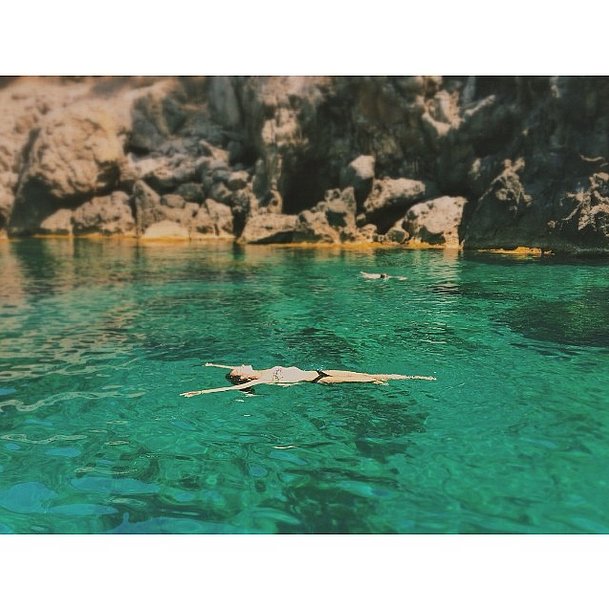 Lily Aldridge floated away in Spain.  Source: Instagram user lilyaldridge 