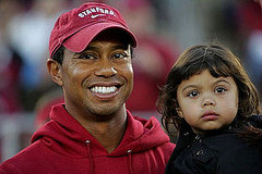Tiger Woods at a Stanford game with his gorgeous daughter and wife
