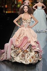 Ode To The Dress