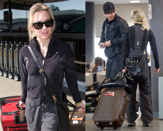 Photos of Renee Zellweger and Bradley Cooper at the Airport 2009-10-26 09:06:20 Photos of Renee Zellweger and Bradley Cooper at the Airport 2009-10-26 09:06:20