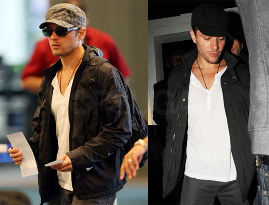 Photos of Ryan Phillippe at LAX and M16 in LA 2009-11-04 09:37:25 Photos of Ryan Phillippe at LAX and M16 in LA 2009-11-04 09:37:25