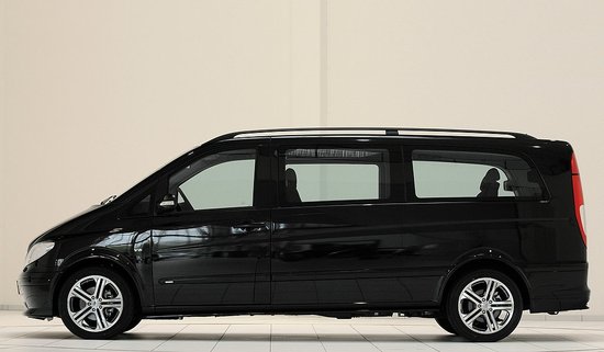 Would a Luxurious Office on Wheels Work For You? Would a Luxurious Office on Wheels Work For You?