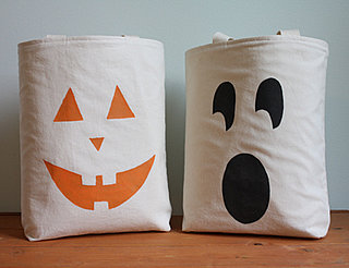 Crafty Halloween Trick-or-Treat Totes
