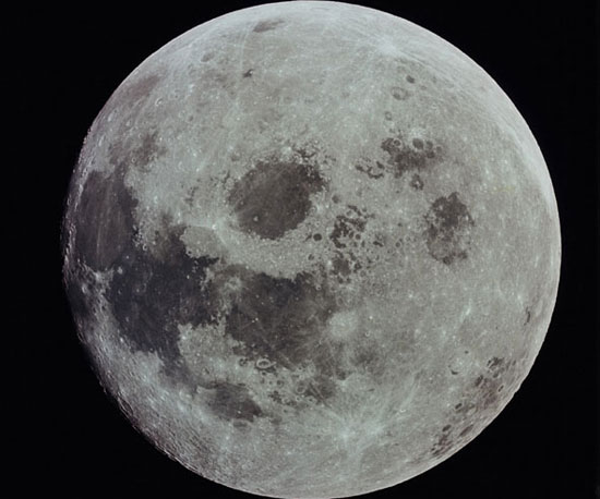 Full Moon Brings on Labor