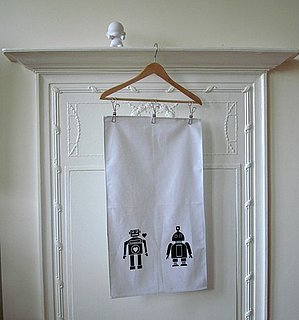 Decorating With Robots