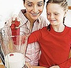 10 Hints For Having Little Helpers in the Holiday Kitchen 10 Hints For Having Little Helpers in the Holiday Kitchen