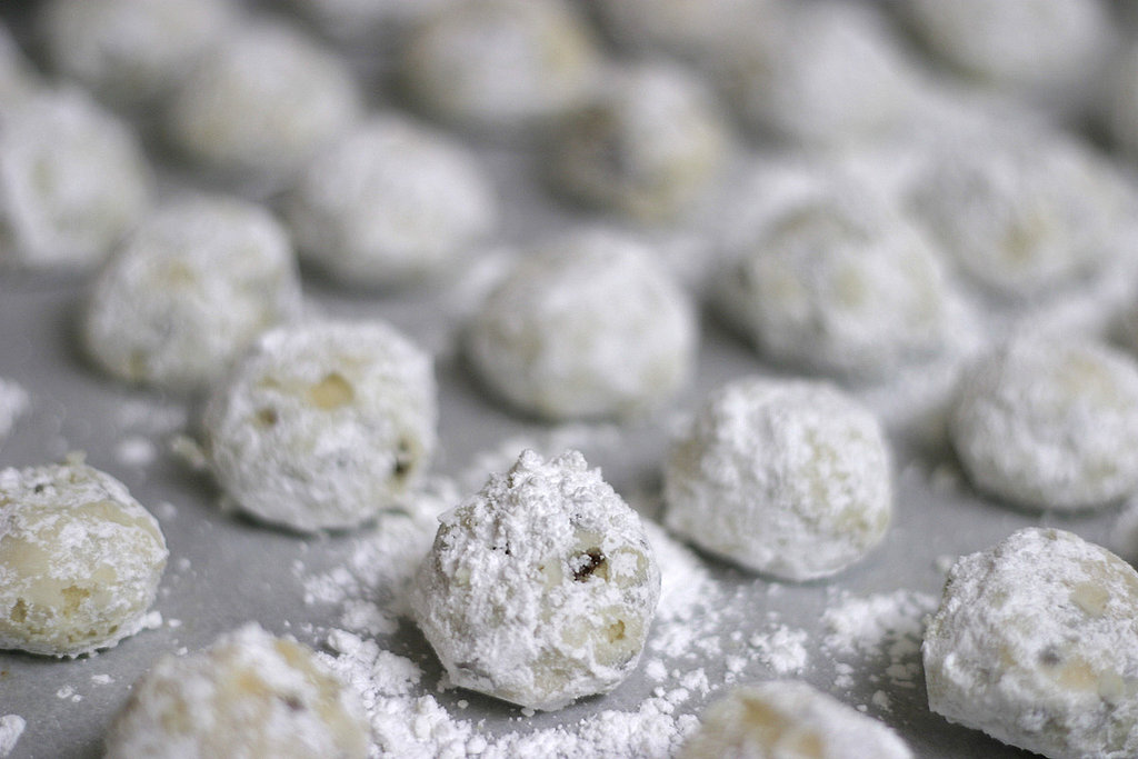 Let's Dish: What Cookies Remind You of the Holidays? Let's Dish: What Cookies Remind You of the Holidays?