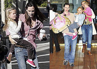 Photos of Jennifer Garner, Seraphina Affleck, And Violet Affleck Together in LA 2009-11-16 10:30:00