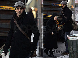 Photos of Ryan Reynolds Helping an Elderly Woman Out of a Cab in NYC