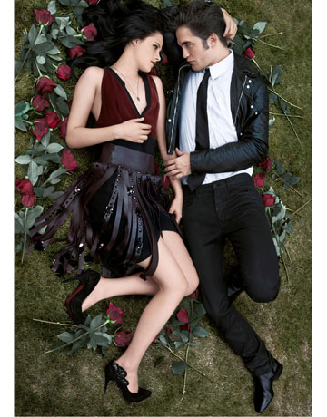 Red Carpet Photos of New Moon/Twilight Star Kristen Stewart