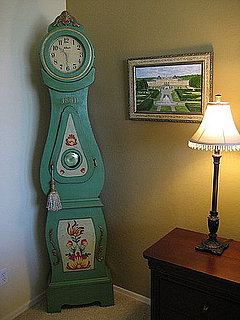 Before and After: A Traditional Swedish Clock Gets an Update
