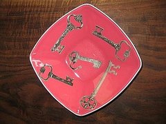 The Sixth DIY of Christmas: Découpage Glass Key Bowl The Sixth DIY of Christmas: Découpage Glass Key Bowl