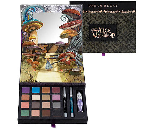 Alice in Wonderland Makeup