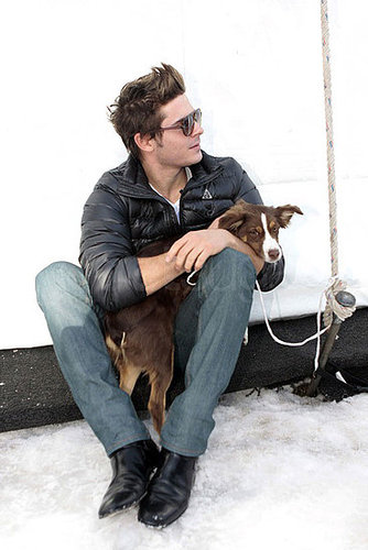Photos of Zac Efron Playing With Dogs in Aspen Photos of Zac Efron Playing With Dogs in Aspen