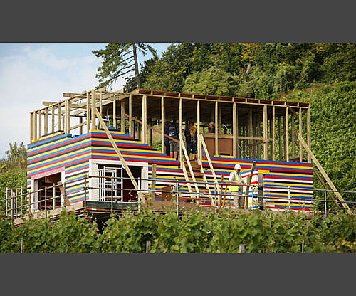 1. UK Toy Master Builds House From Legos 1. UK Toy Master Builds House From Legos
