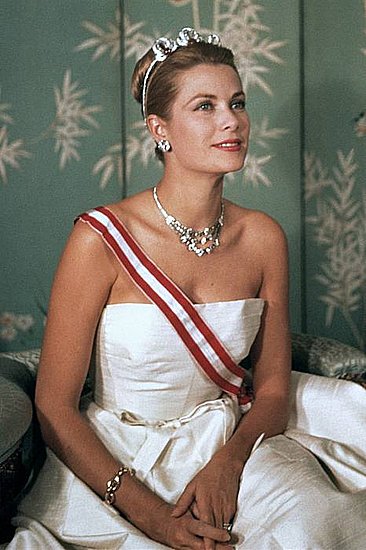 Behind the Seams: Cartier's Luminescent Legacy Behind the Seams: Cartier's Luminescent Legacy
