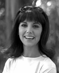 Beauty Biography of Marlo Thomas Beauty Biography of Marlo Thomas