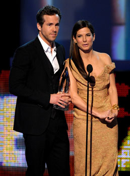 Quotes From Sandra Bullock and Ryan Reynolds at the 2010 People's Choice Awards