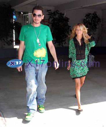 Nicole and Adam - Still Friends Nicole and Adam - Still Friends