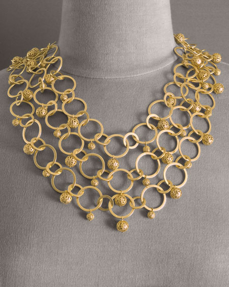 Bold in Gold: Chunky Gold Jewelry