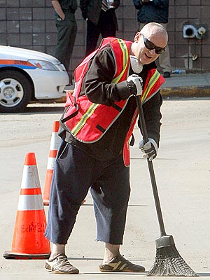 Sugar Bits - Boy George Cleans Up