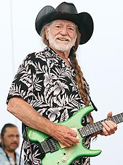 Sugar Bits - Willie Nelson Busted!