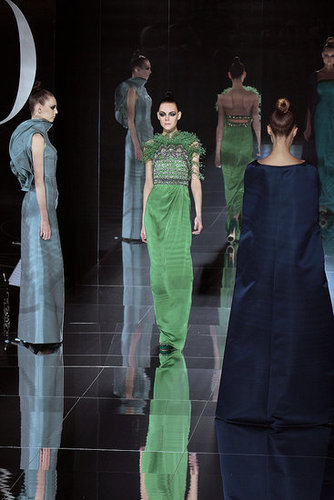 Chiuri, Piccioli Give Valentino Couture a Try for Spring 2009 Chiuri, Piccioli Give Valentino Couture a Try for Spring 2009
