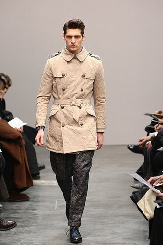 Milan: Gaetano Navarra Men's Fall 2009 Milan: Gaetano Navarra Men's Fall 2009
