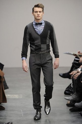 Milan: Gaetano Navarra Men's Fall 2009 Milan: Gaetano Navarra Men's Fall 2009