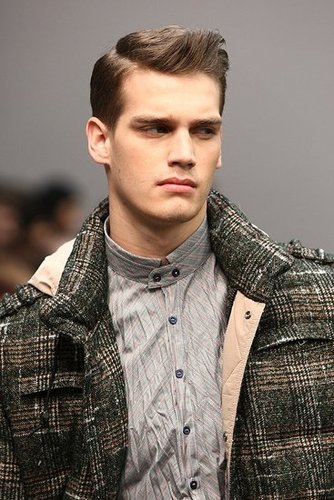Milan: Gaetano Navarra Men's Fall 2009 Milan: Gaetano Navarra Men's Fall 2009
