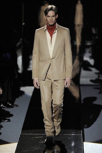 Milan: Versace Men's Fall 2009 Milan: Versace Men's Fall 2009