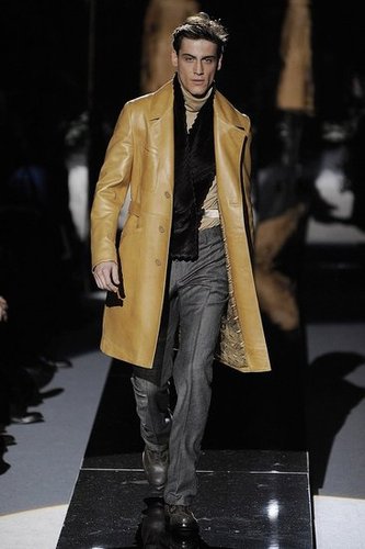 Milan: Versace Men's Fall 2009 Milan: Versace Men's Fall 2009