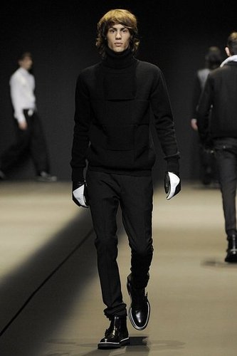 Paris: Dior Homme Fall 2009 Paris: Dior Homme Fall 2009