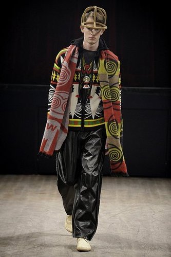 Paris: Walter Van Beirendonck Men's Fall 2009 Paris: Walter Van Beirendonck Men's Fall 2009