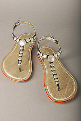 Bernardo Mojo Flat and Other Perfect Summer Sandals