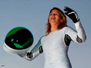 Fashion in 50 Seconds10/09 With Fashion Weeks in Dubai, Portland, India, Chicago and Outer Space