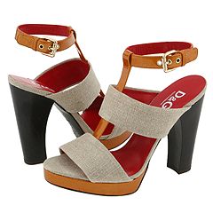 D&G Dolce & Gabbana Platform Sandals (were $529) $263 @ Zappos D&G Dolce & Gabbana Platform Sandals (were $529) $263 @ Zappos