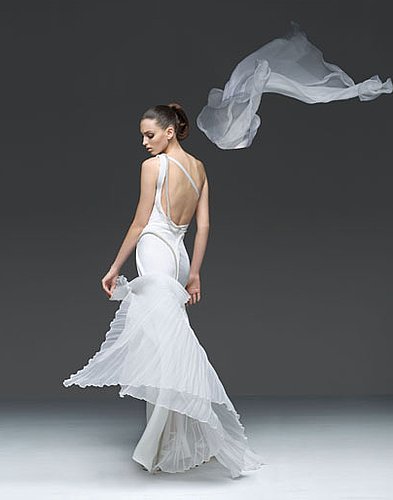 Spring 2009 Atelier Versace: Red Carpet Ruffles and Whorls Spring 2009 Atelier Versace: Red Carpet Ruffles and Whorls