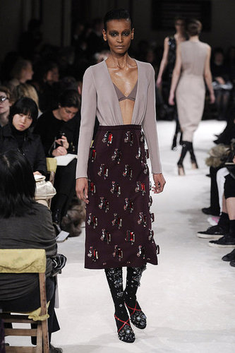 Miu Miu Fall 2009: A Sultry Riff on the Bourgeois Miu Miu Fall 2009: A Sultry Riff on the Bourgeois