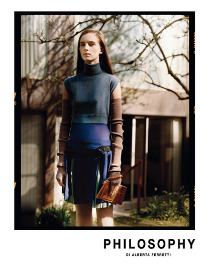 Alberta Ferretti Goes With Classic, Clean Philosophy for Fall 2009 Campaign Alberta Ferretti Goes With Classic, Clean Philosophy for Fall 2009 Campaign