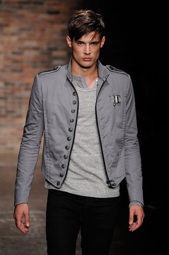 Rag & Bone Adds Sunglasses, Shoes, and Other Sundry Accessories to Their Cool Girl Basics for Spring 2010 Rag & Bone Adds Sunglasses, Shoes, and Other Sundry Accessories to Their Cool Girl Basics for Spring 2010