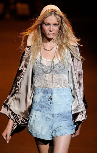 Erin Wasson Brings RVCA Party to the Tents for Spring 2010 Erin Wasson Brings RVCA Party to the Tents for Spring 2010