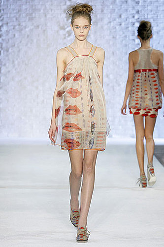 Alberta Ferretti's Spring 2010 Philosophy: Light, Gauzy, and Full of Lips Alberta Ferretti's Spring 2010 Philosophy: Light, Gauzy, and Full of Lips